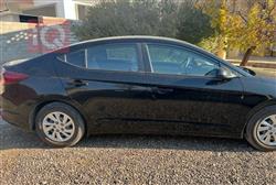 هیۆندای ئەلەنترا